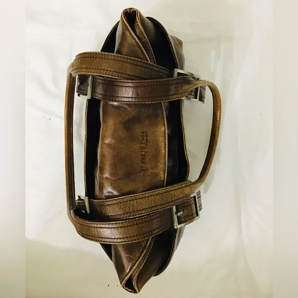 VINTAGE Kenneth Cole Baguette Satchel
